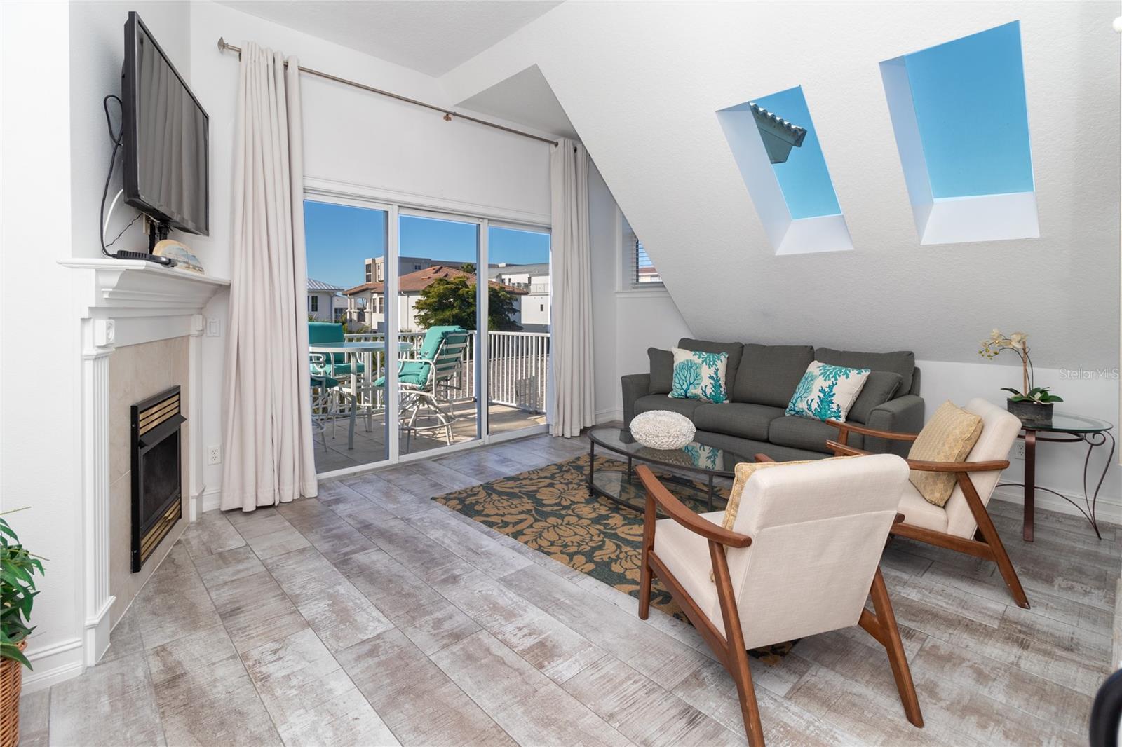 SARASOTA BEACH - Residential