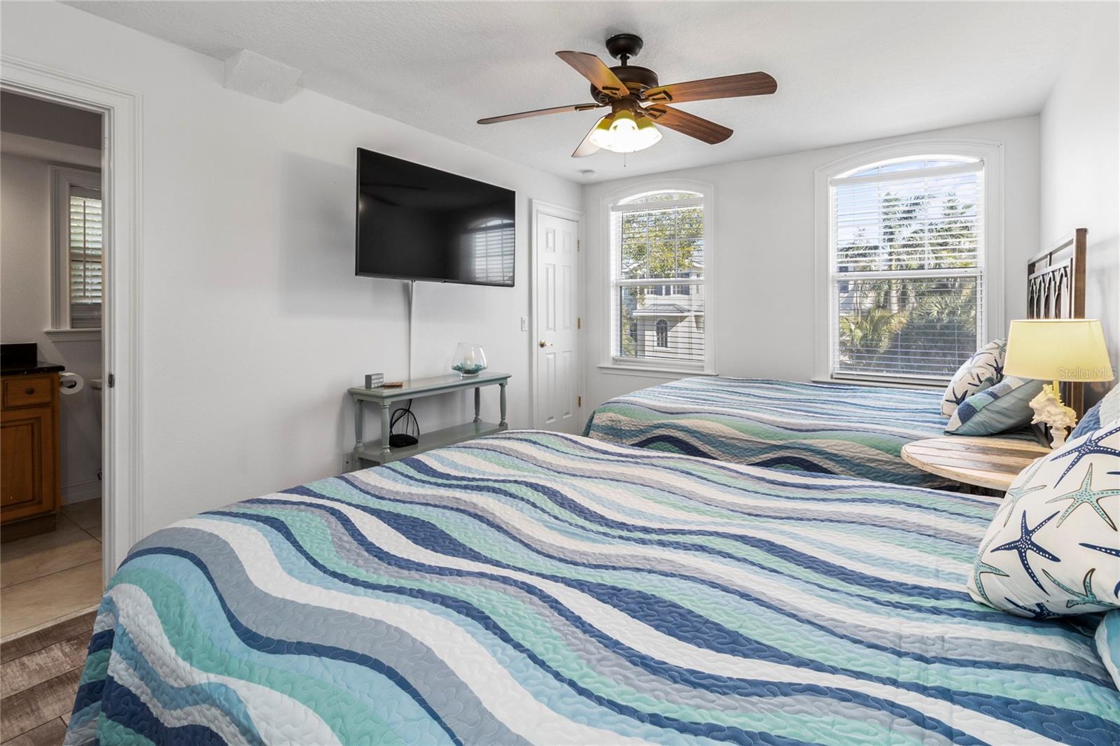 SARASOTA BEACH - Residential