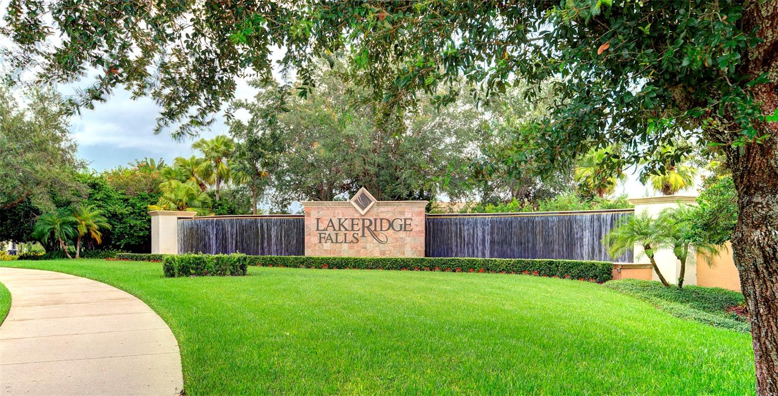 LAKERIDGE FALLS PH 1C - Residential