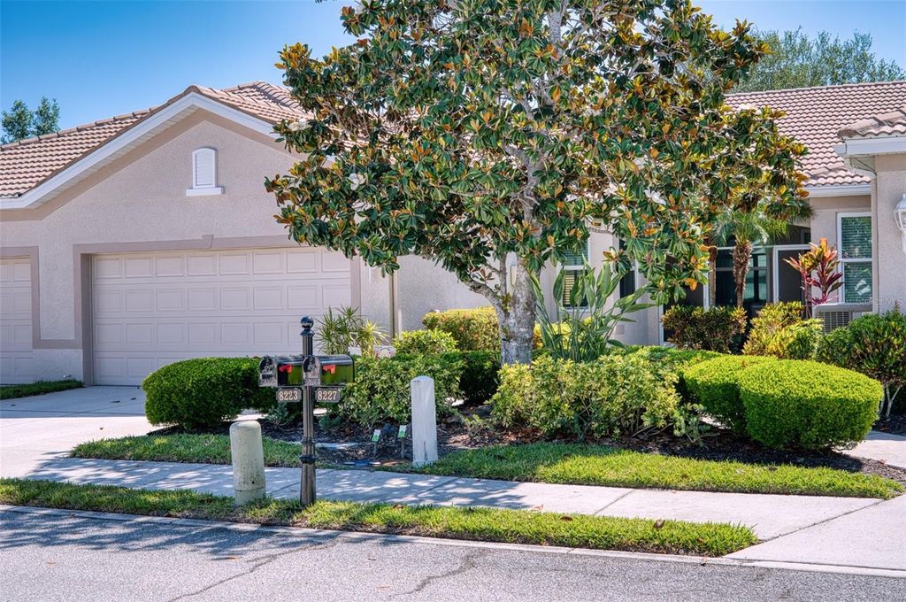 Photo of 8223 Simpson Falls Court, Sarasota, FL 34243 (MLS # A4691459)