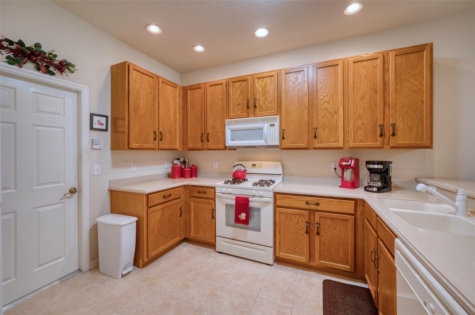 LAKERIDGE FALLS PH 1C - Residential