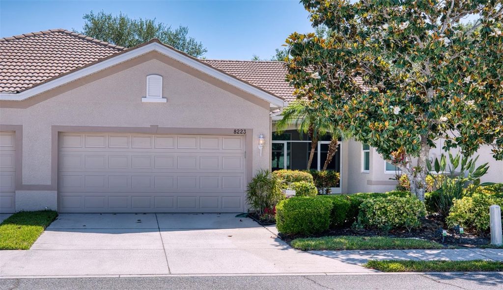 Photo of 8223 Simpson Falls Court, Sarasota, FL 34243 (MLS # A4691459)