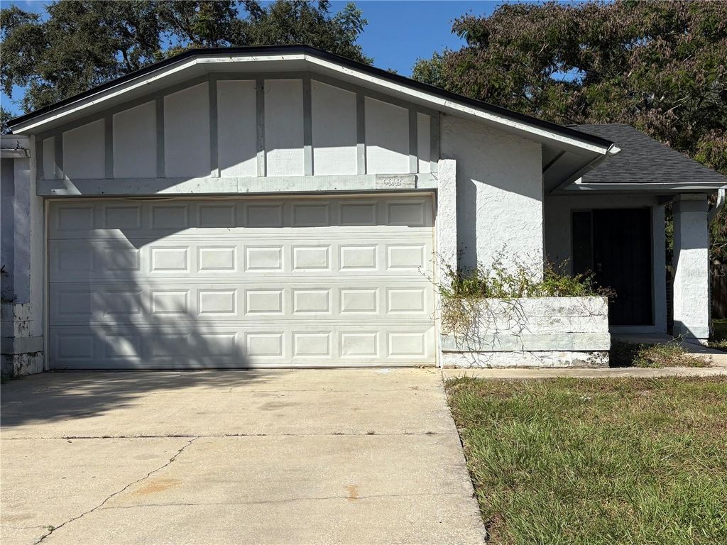 Photo of 651 Macduff Lane, Winter Springs, FL 32708 (MLS # S5136783)