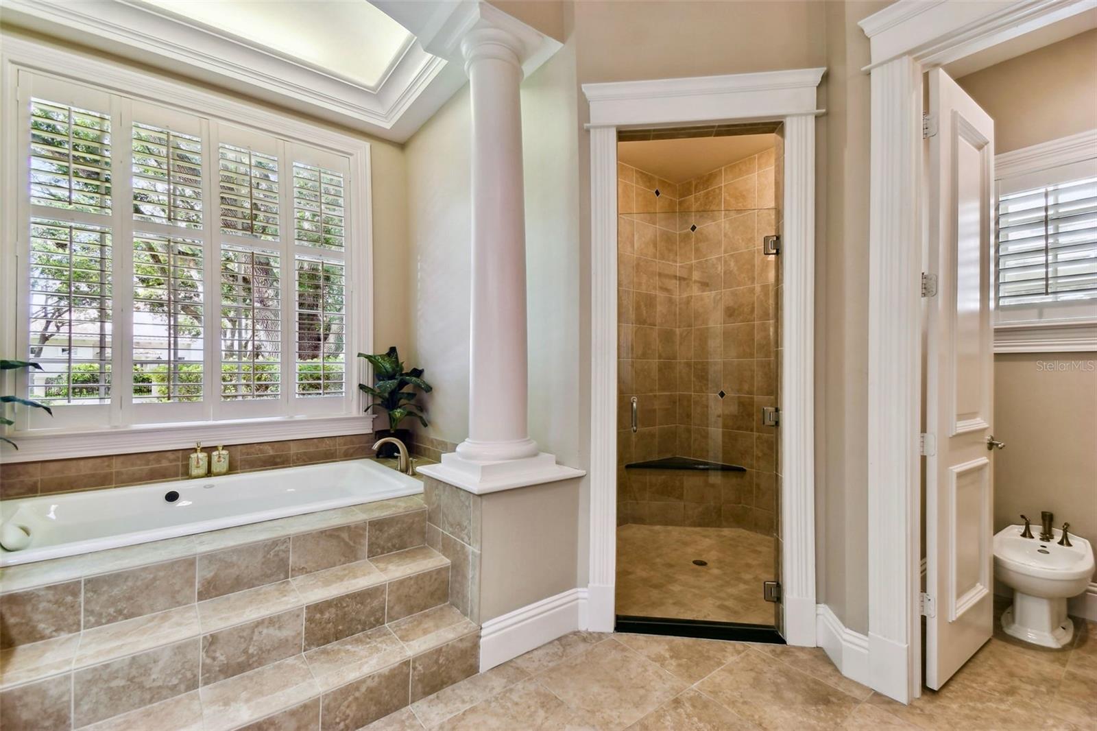 AVILA UNIT 10Z - Residential