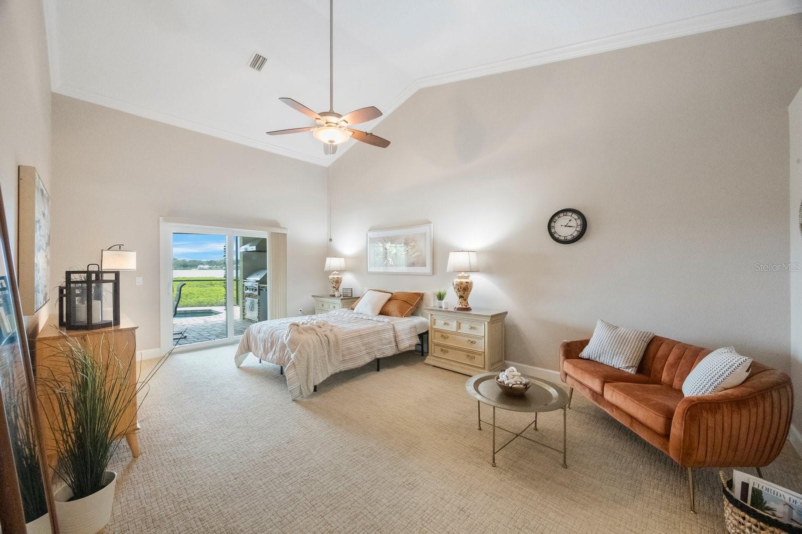 BAYS END - Residential