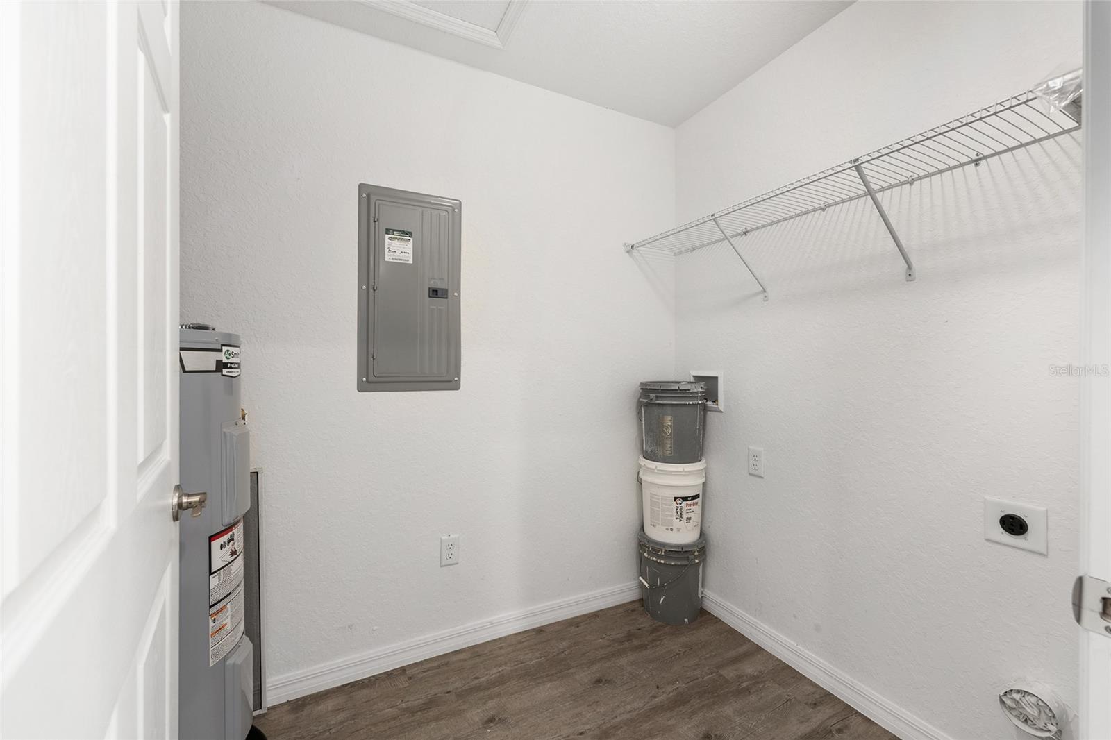 RAINBOW PARK UN 04 - Residential