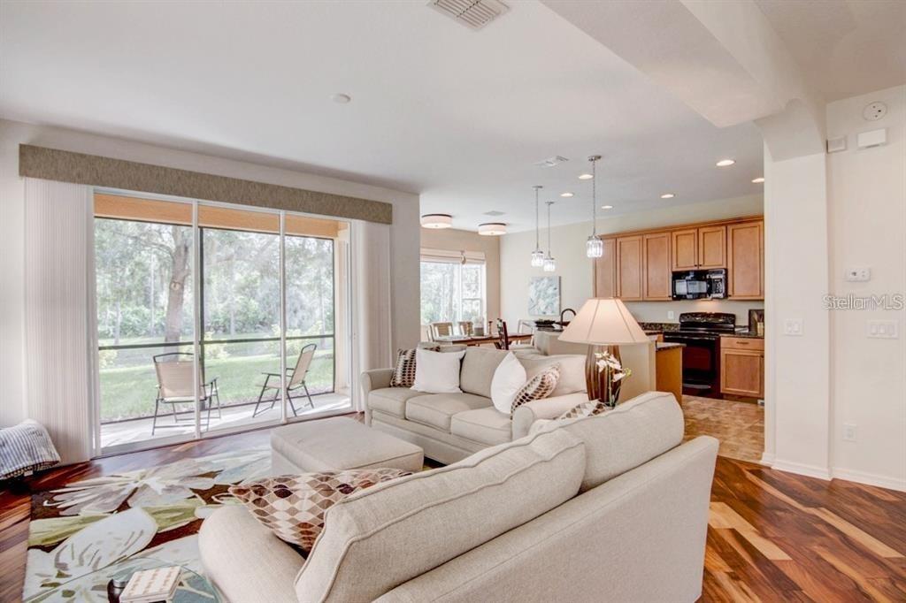 8168 VILLA GRANDE COURT
