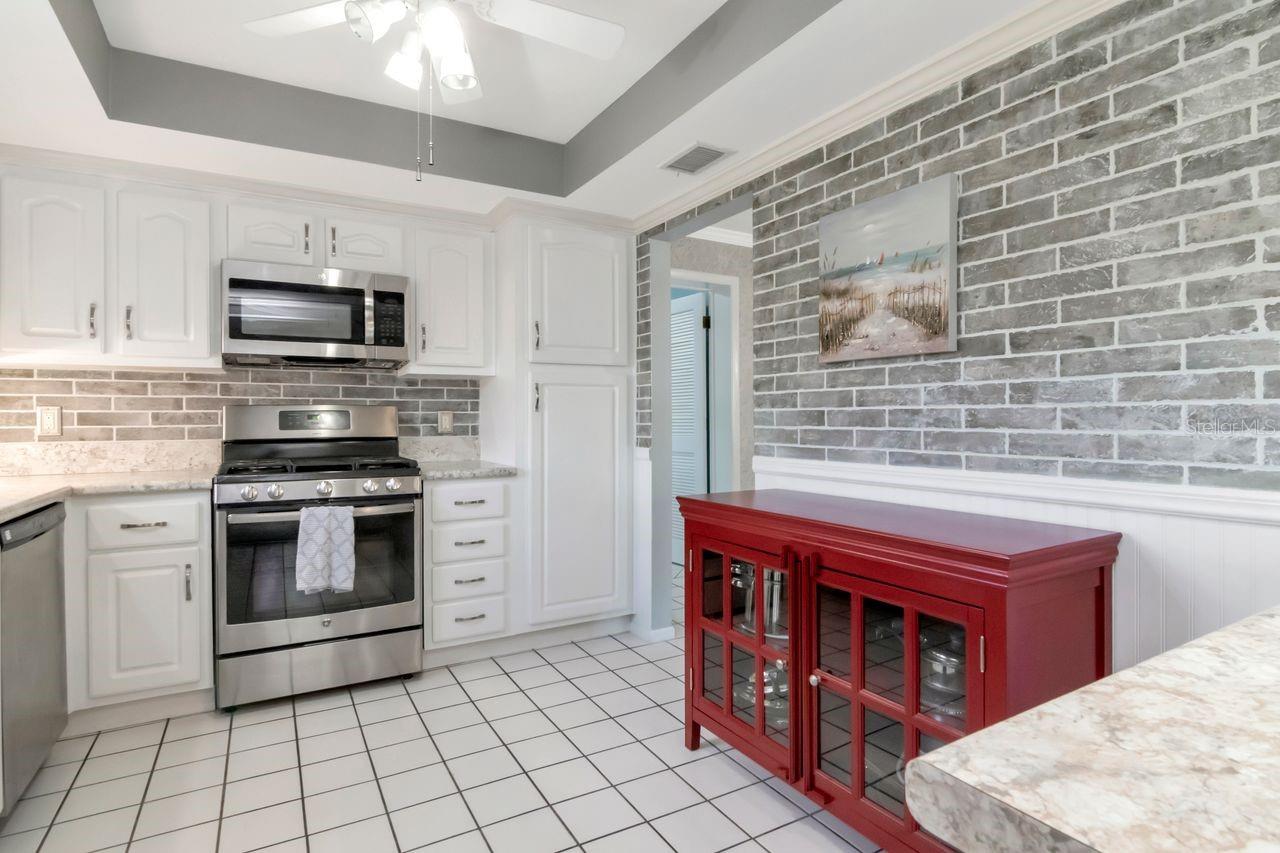 TERRACE PARK OF FIVE TOWNS - Residential