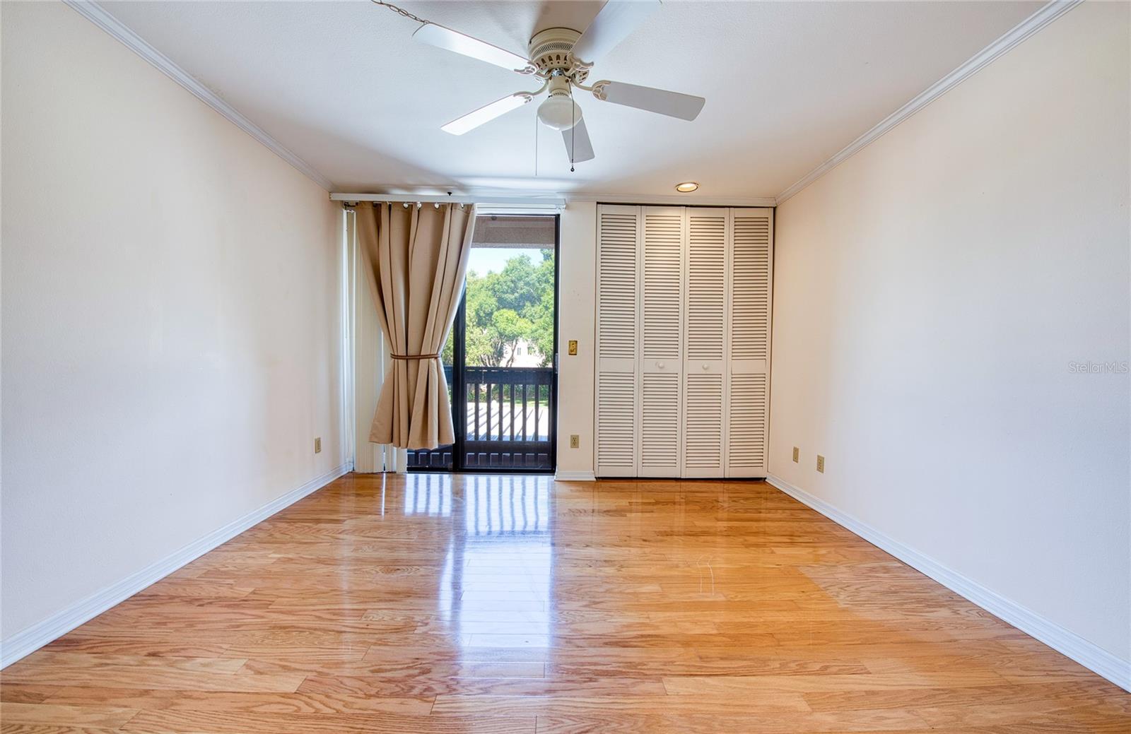 PELICAN CREEK VILLAGE CONDO - Residential