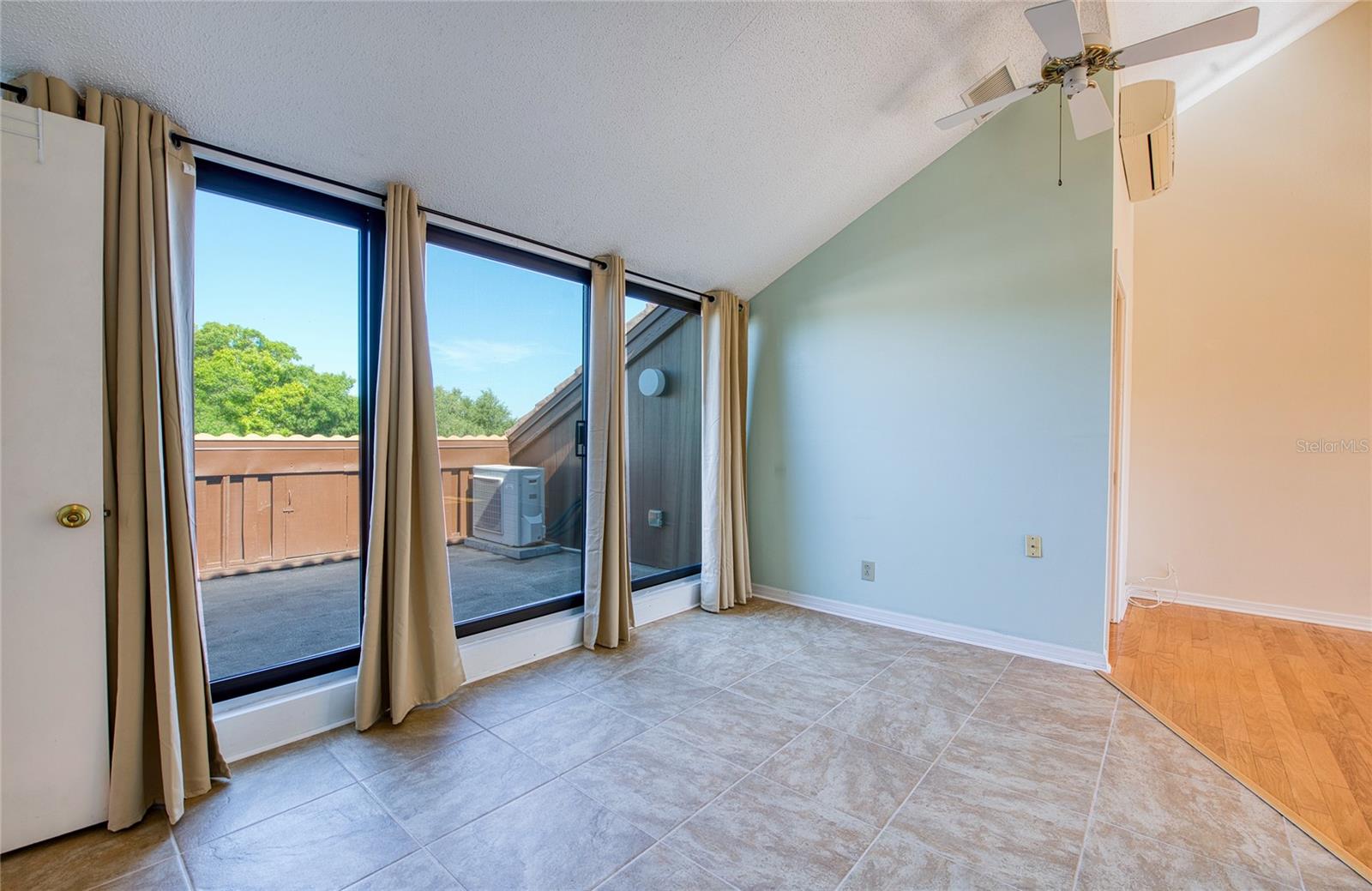 PELICAN CREEK VILLAGE CONDO - Residential