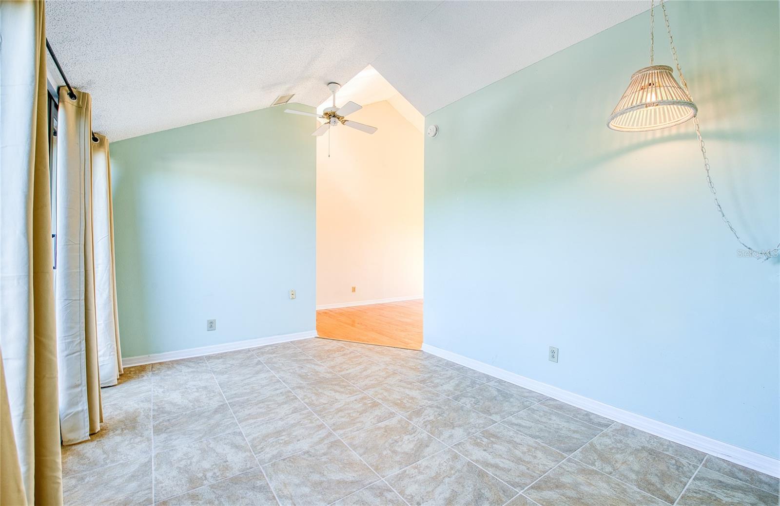 PELICAN CREEK VILLAGE CONDO - Residential