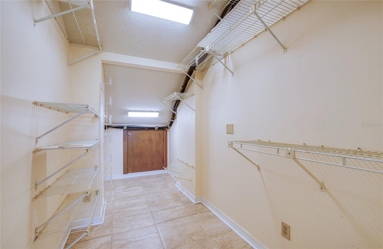 PELICAN CREEK VILLAGE CONDO - Residential