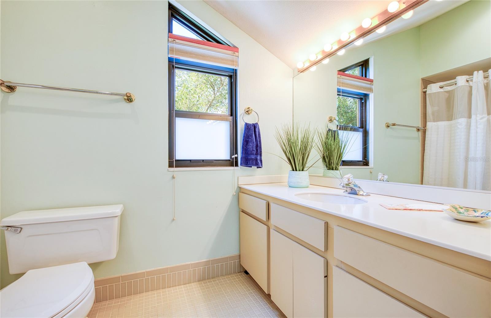 PELICAN CREEK VILLAGE CONDO - Residential
