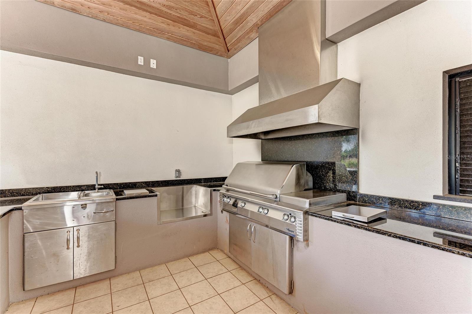 CROSSCREEK PH I SUBPH B & C - Residential