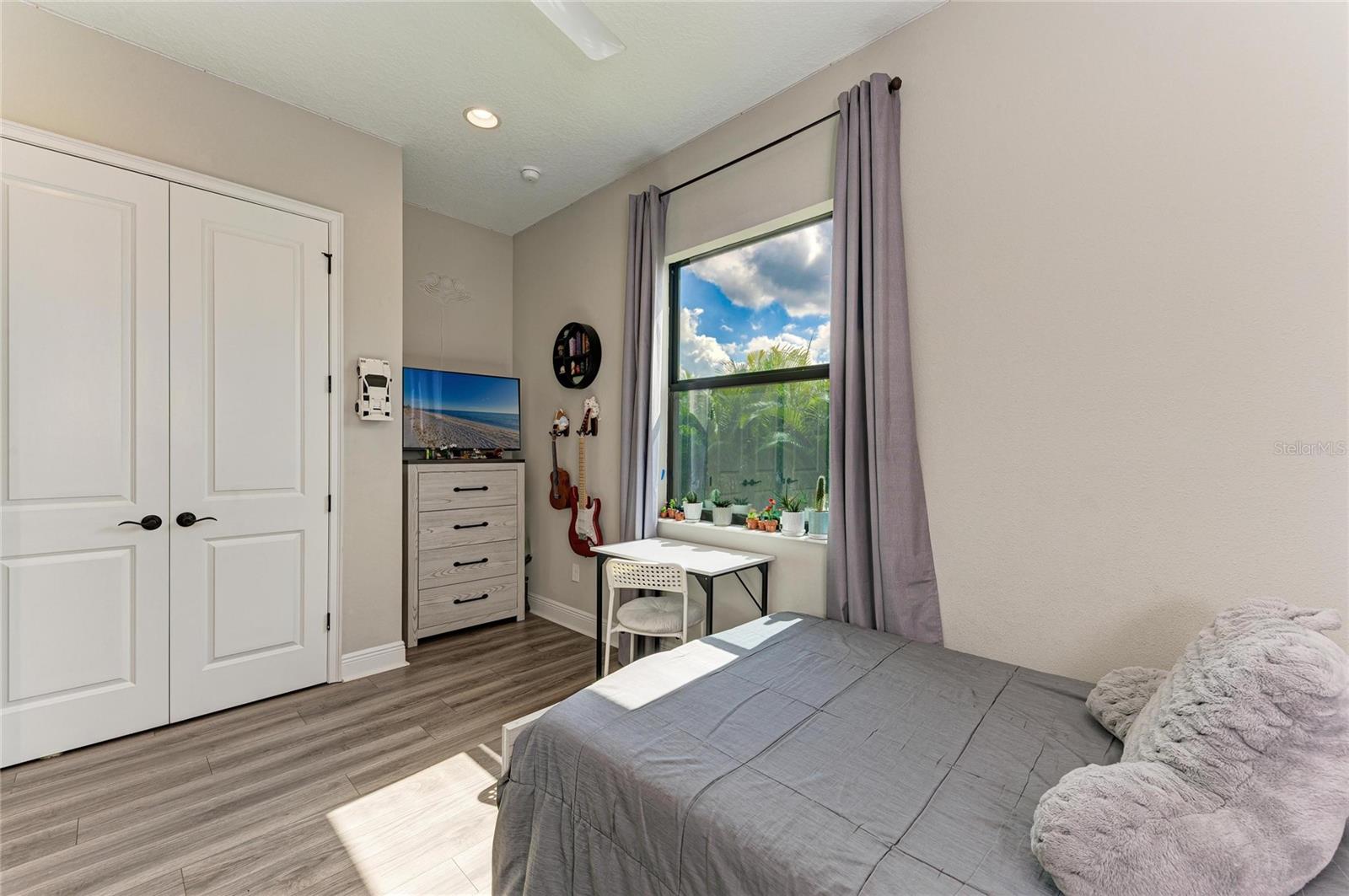 CROSSCREEK PH I SUBPH B & C - Residential