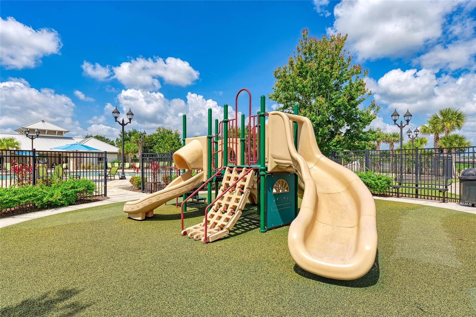 CROSSCREEK PH I SUBPH B & C - Residential