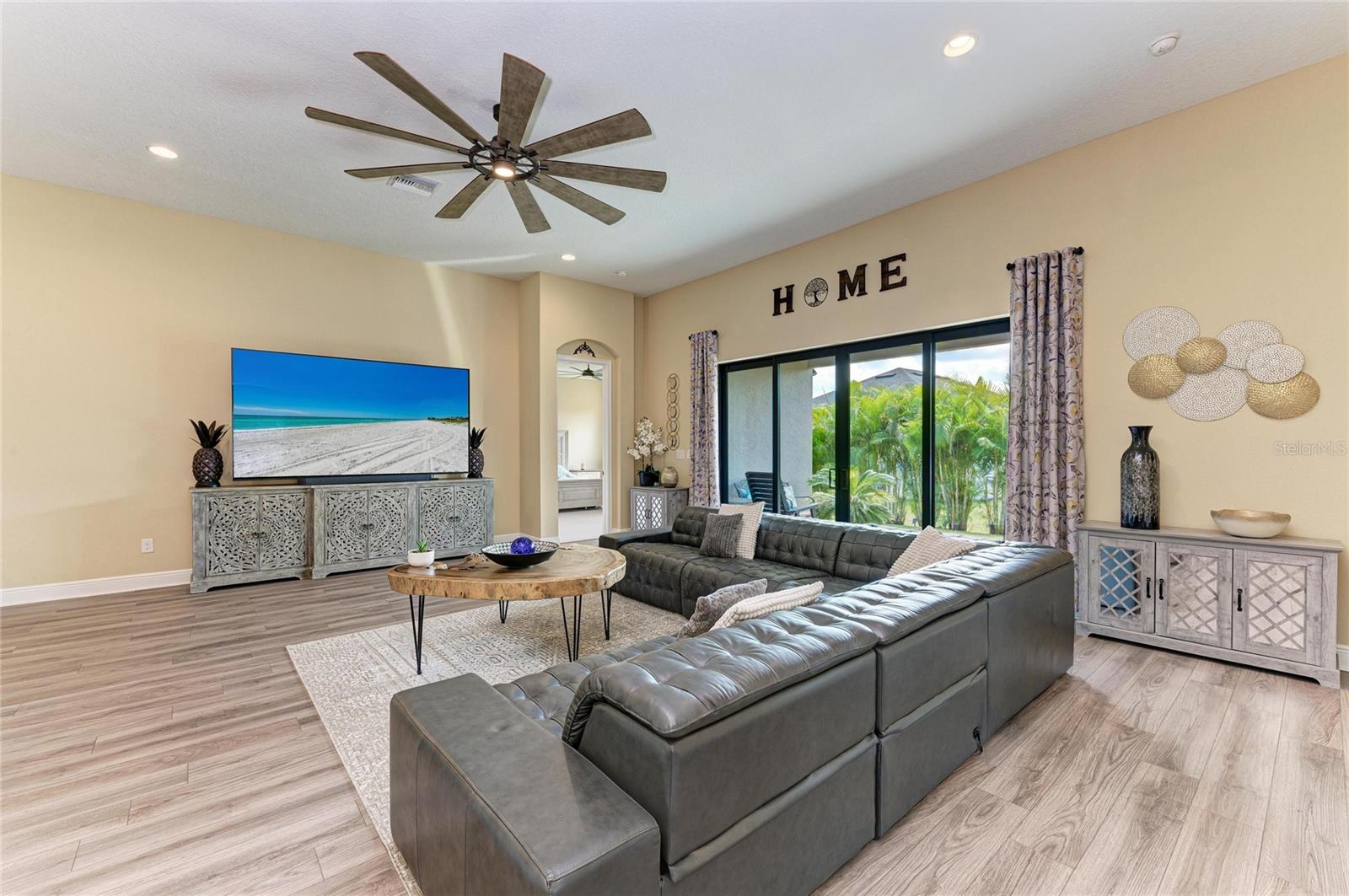 CROSSCREEK PH I SUBPH B & C - Residential