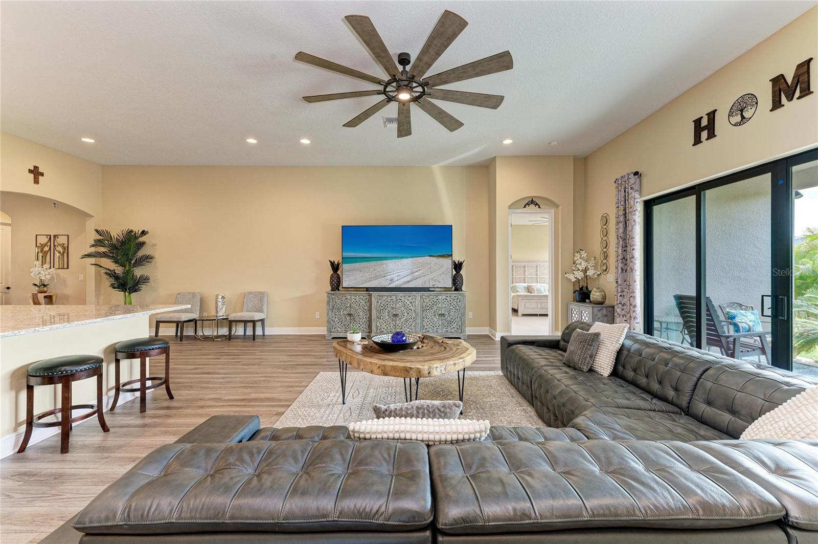 CROSSCREEK PH I SUBPH B & C - Residential