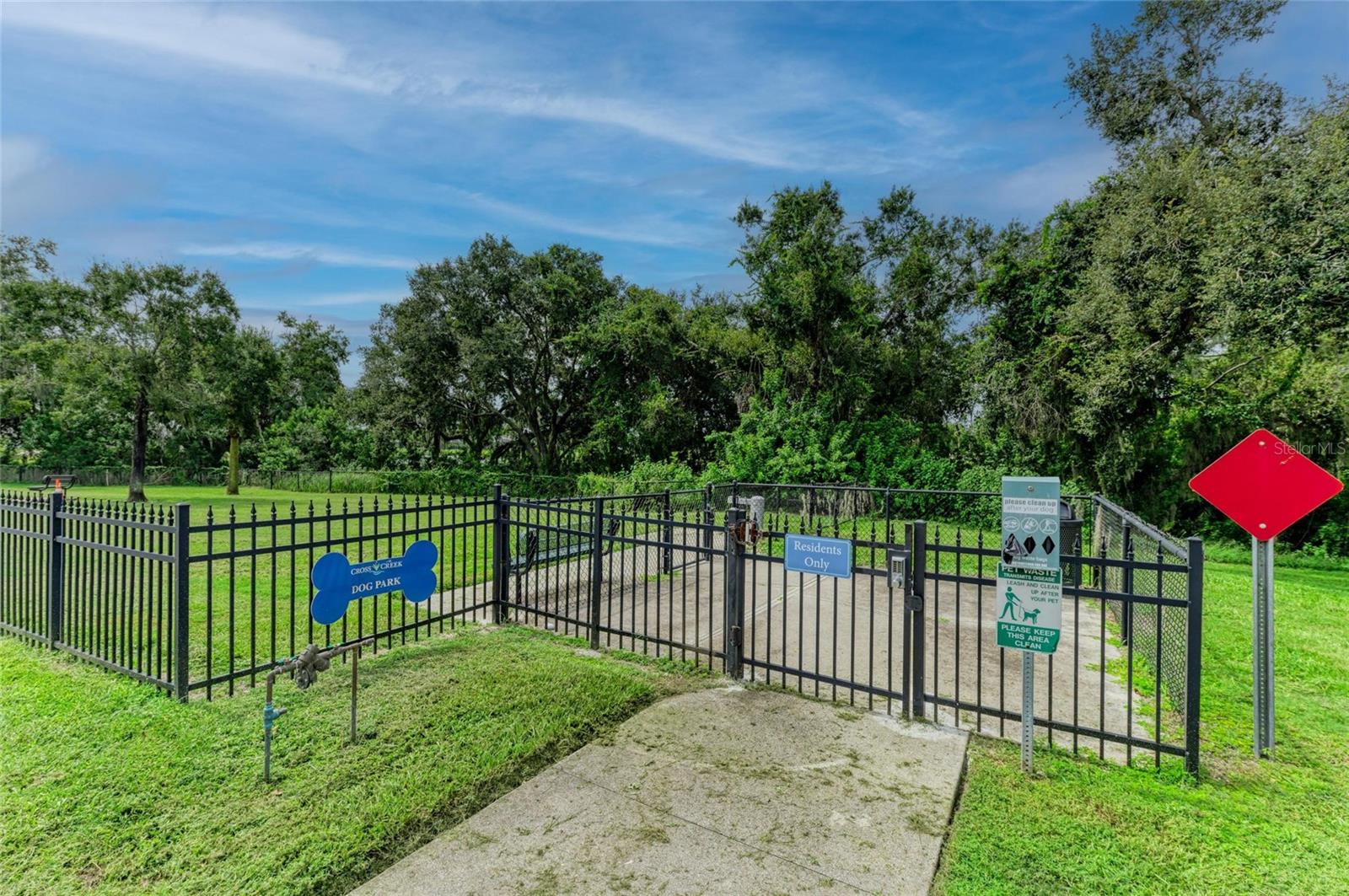 CROSSCREEK PH I SUBPH B & C - Residential