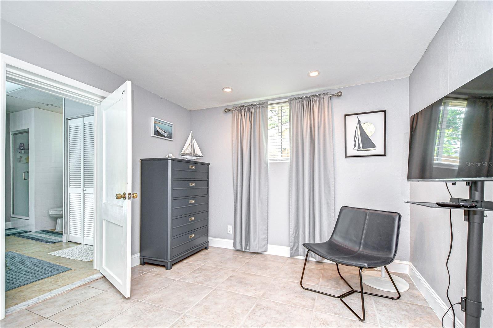 PASADENA ESTATES - Residential