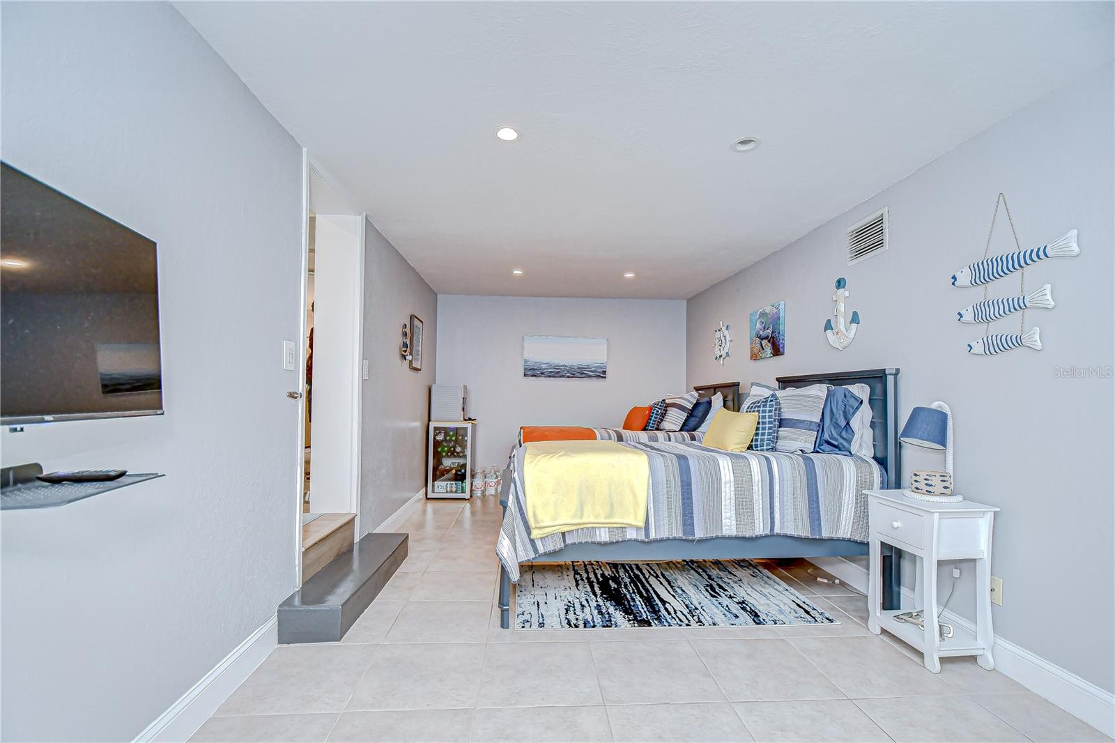 PASADENA ESTATES - Residential