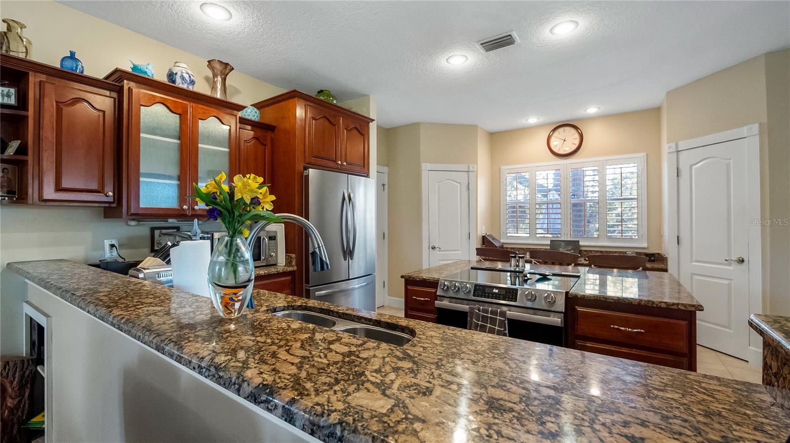 CLERMONT SUNNYSIDE UNIT - Residential