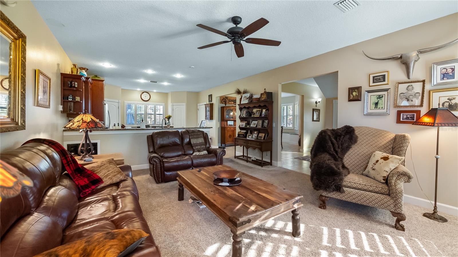 CLERMONT SUNNYSIDE UNIT - Residential