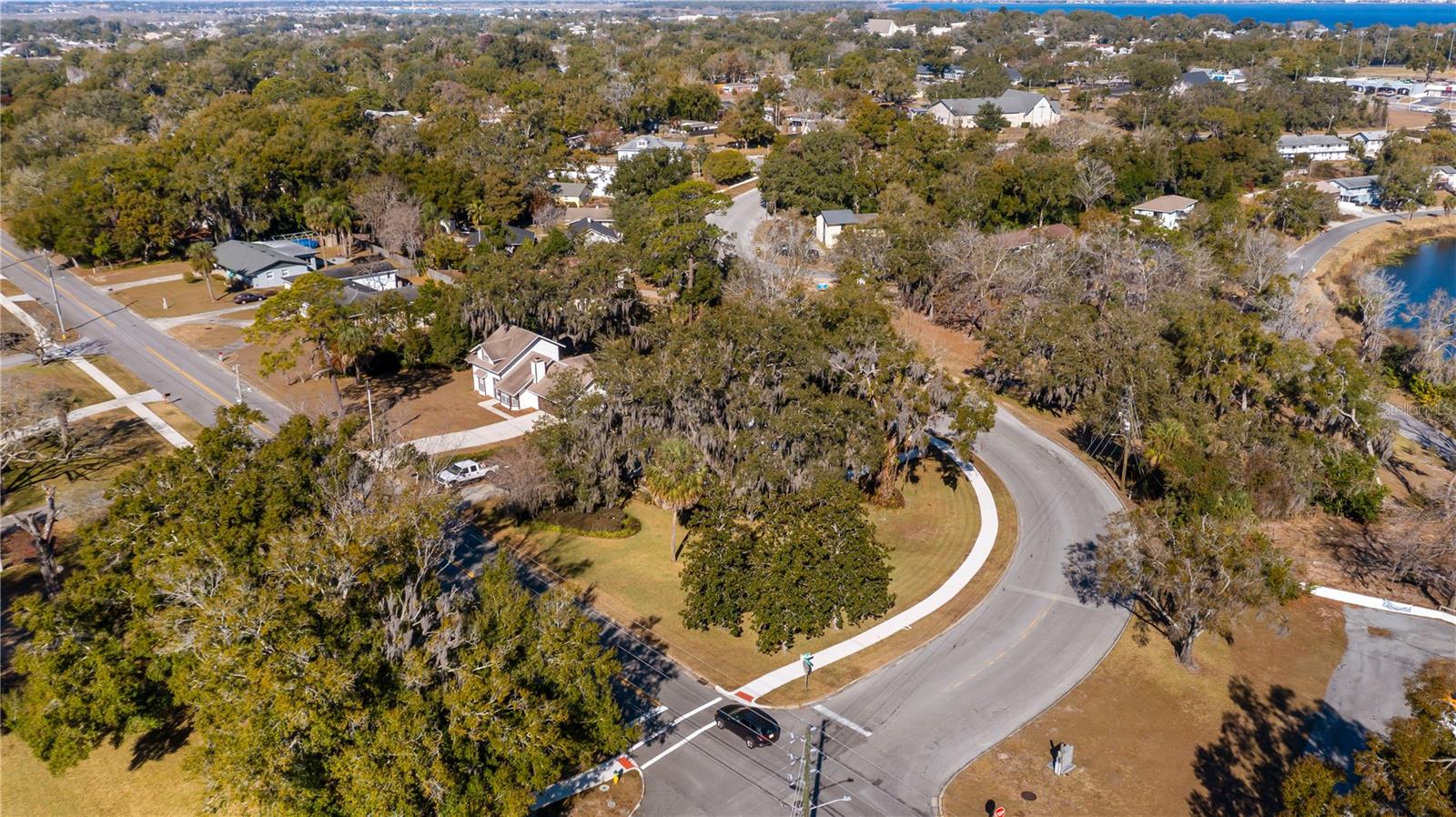 CLERMONT SUNNYSIDE UNIT - Residential