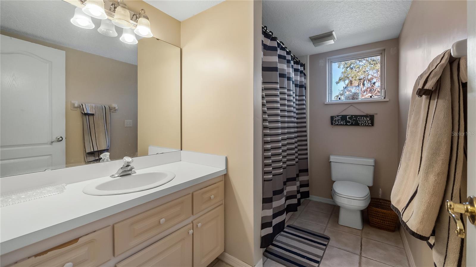 CLERMONT SUNNYSIDE UNIT - Residential