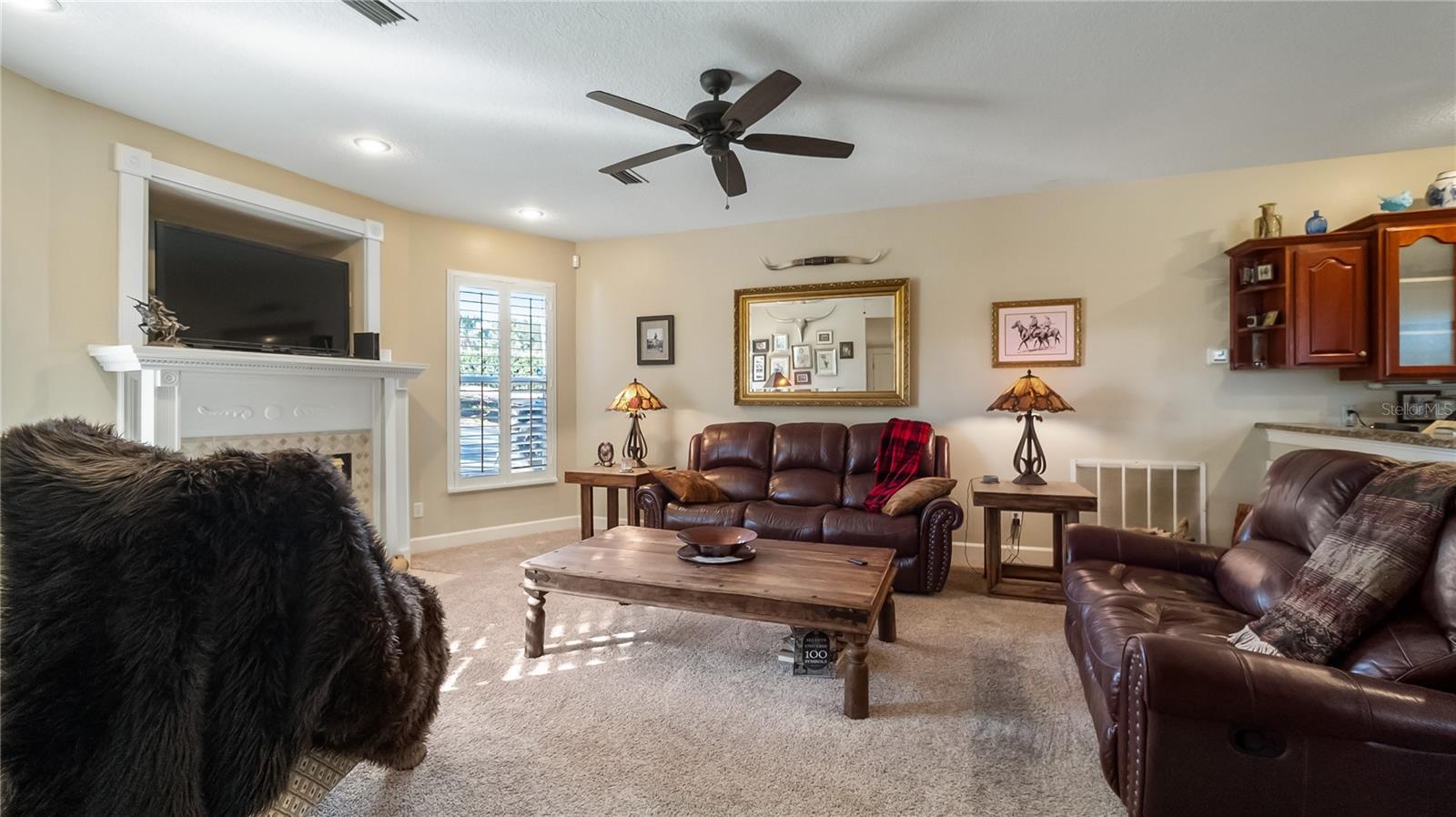 CLERMONT SUNNYSIDE UNIT - Residential