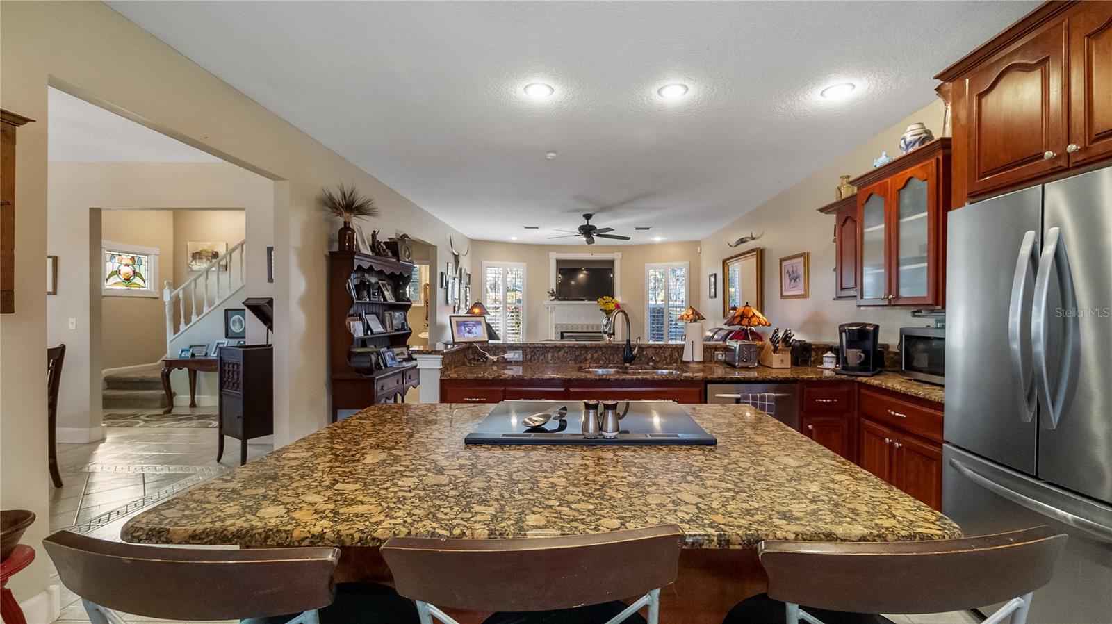 CLERMONT SUNNYSIDE UNIT - Residential