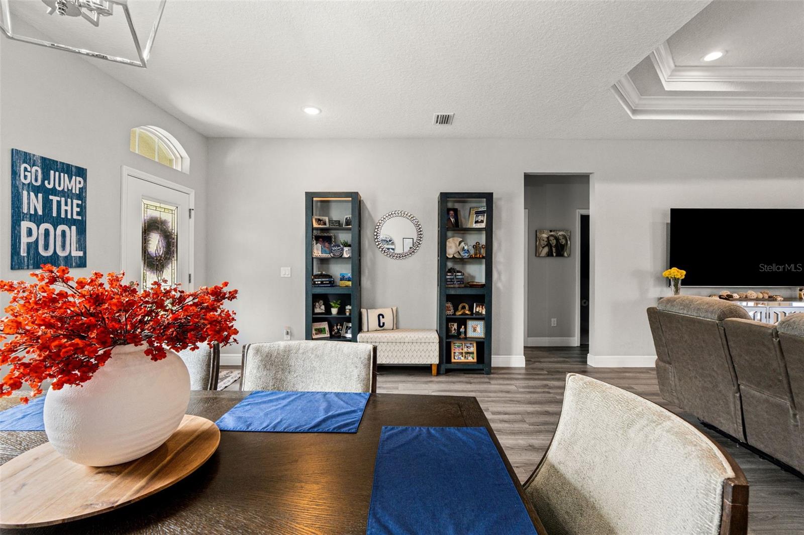 ROYAL HIGHLANDS - Residential