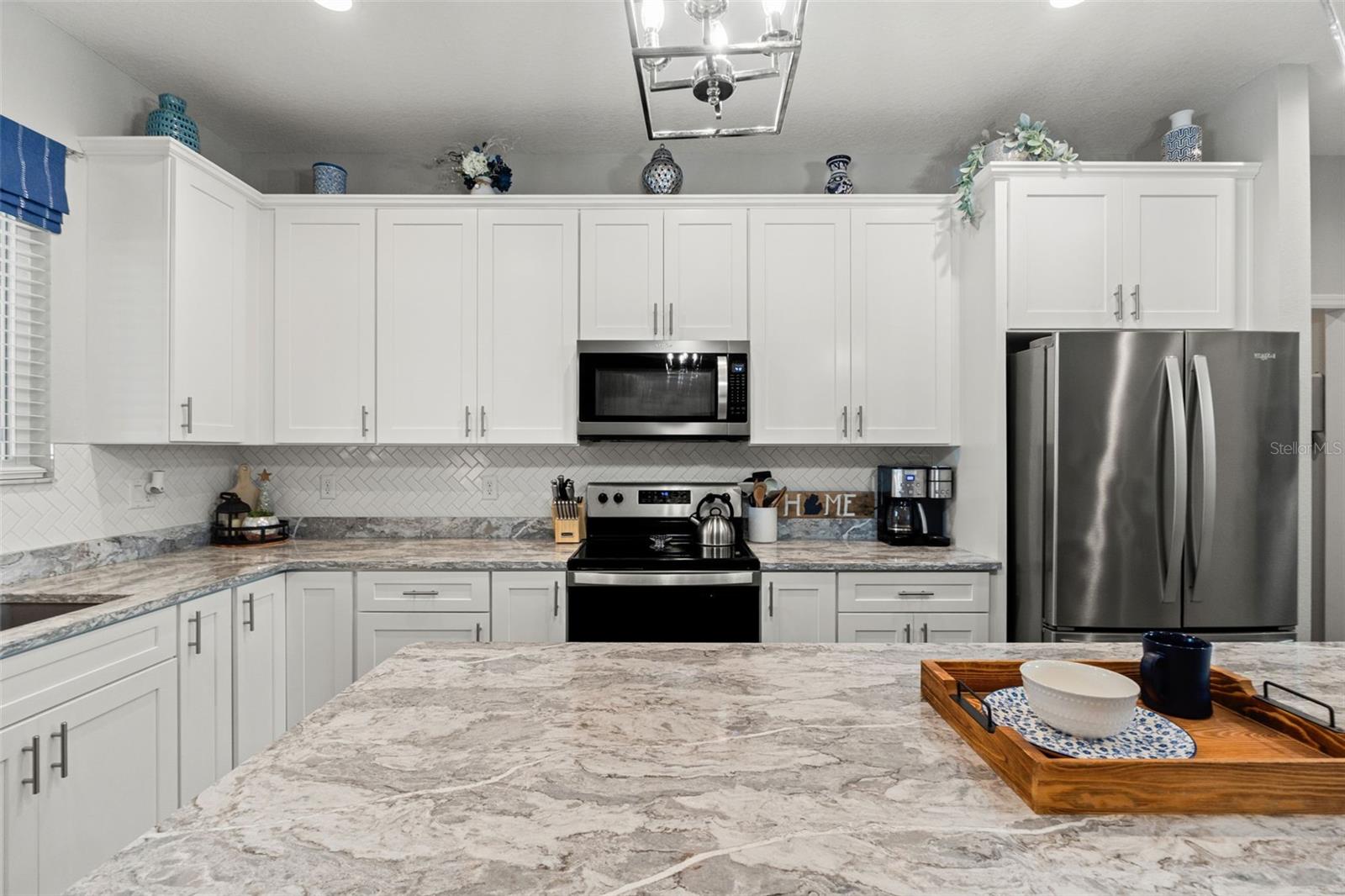 ROYAL HIGHLANDS - Residential
