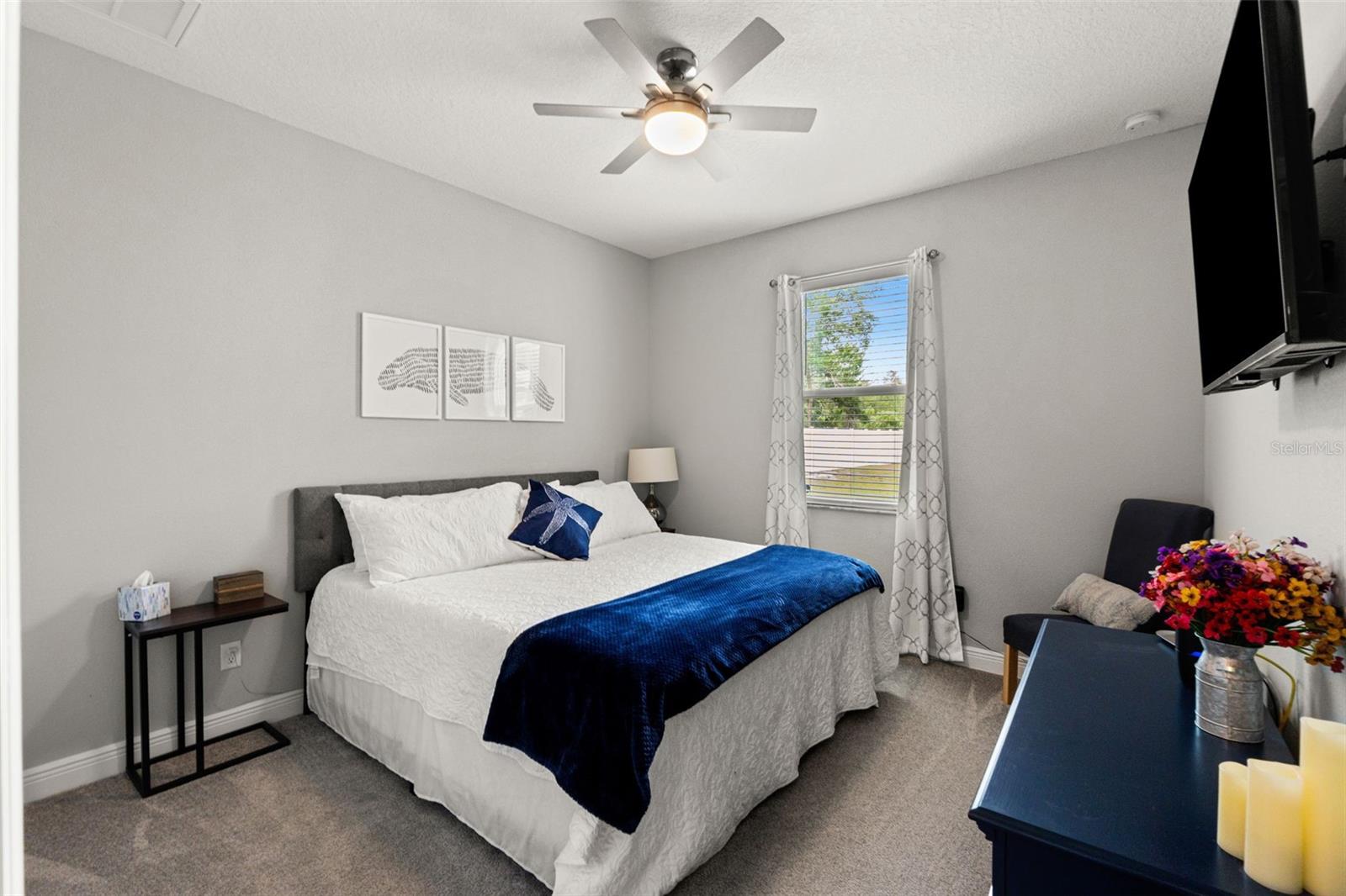 ROYAL HIGHLANDS - Residential