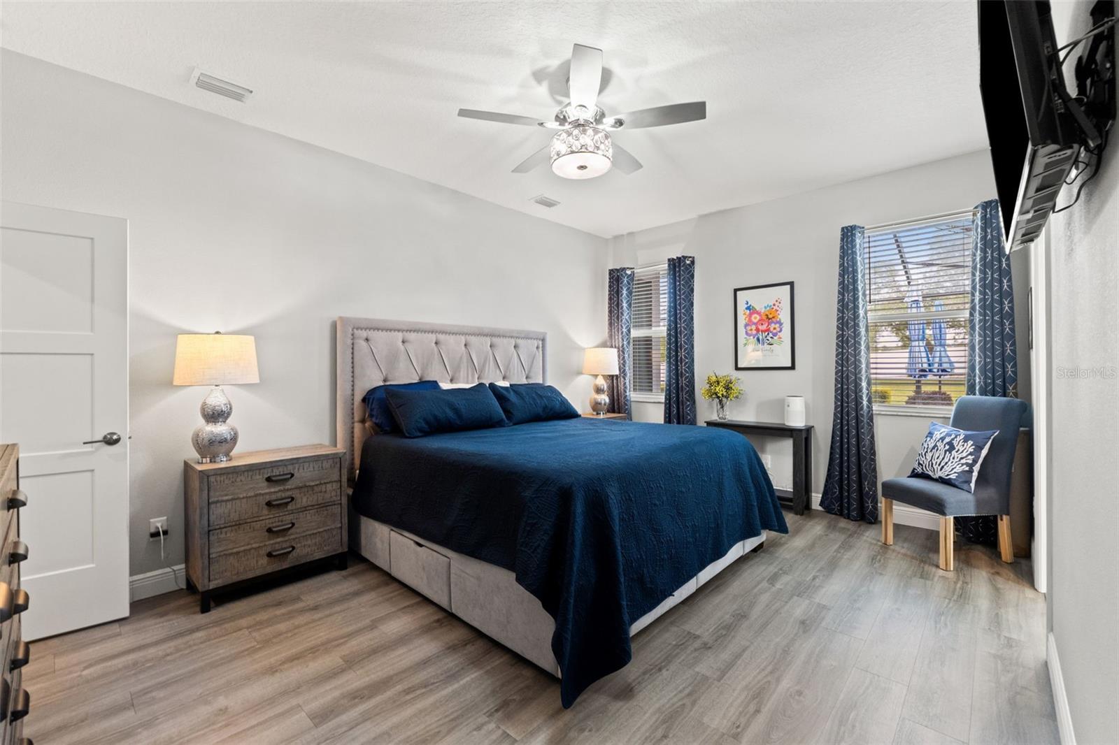 ROYAL HIGHLANDS - Residential
