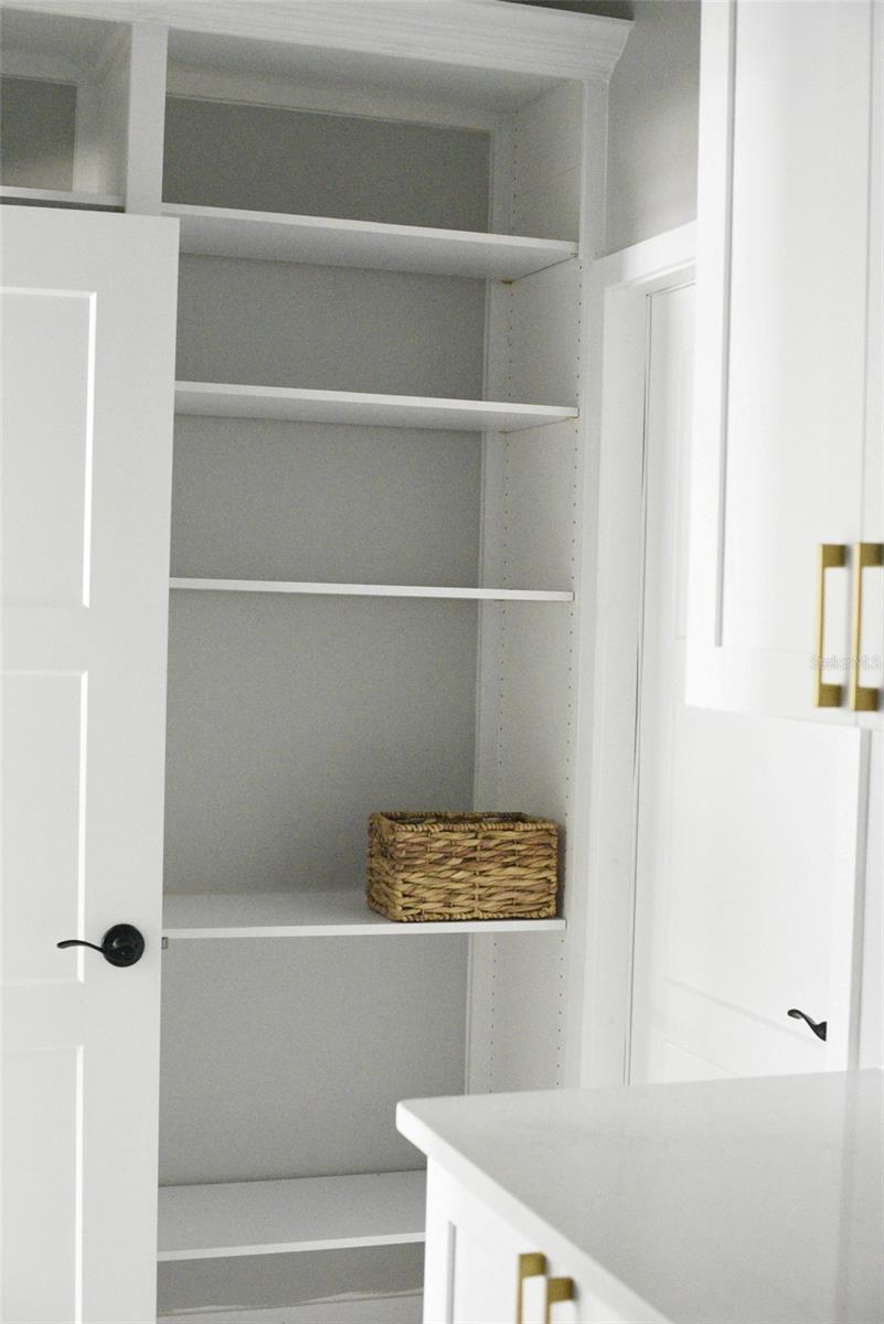 MARION OAKS UN 4 - Residential