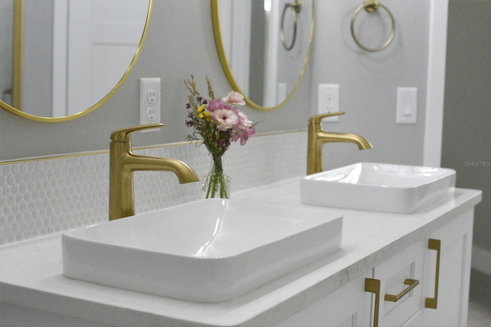 MARION OAKS UN 4 - Residential