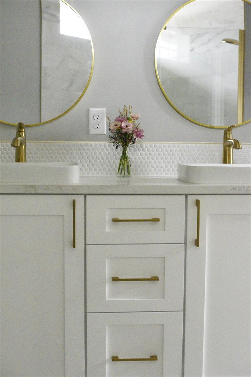 MARION OAKS UN 4 - Residential