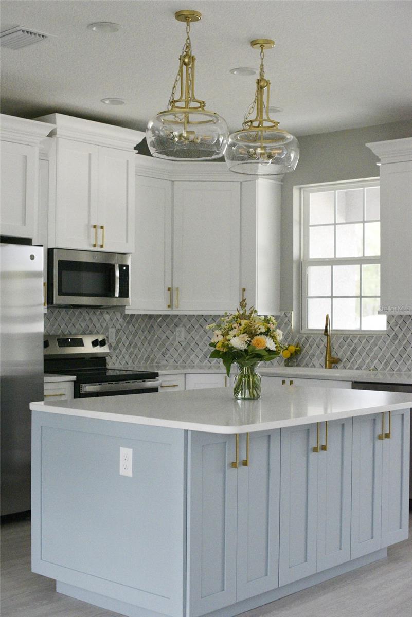 MARION OAKS UN 4 - Residential