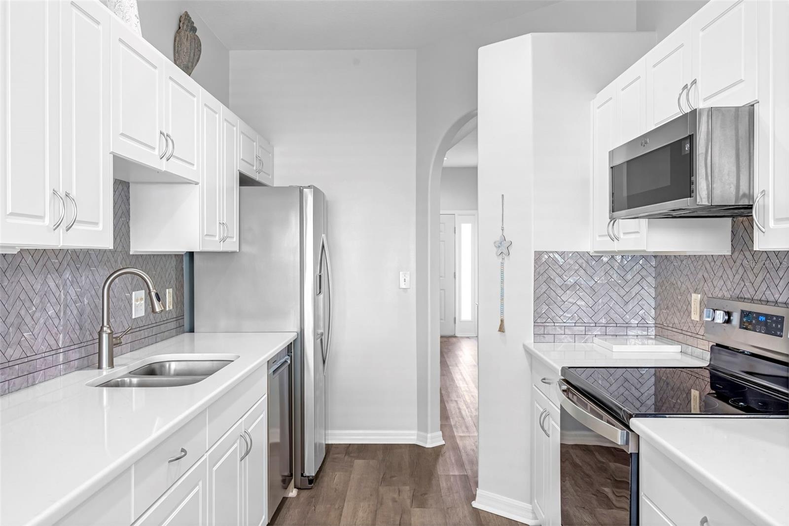 TOWNHOMES/VILLAS/SEA - Residential