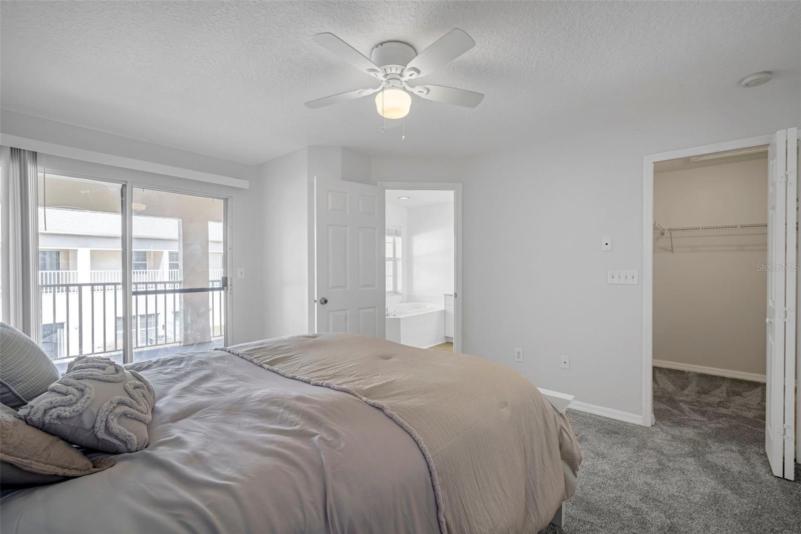 TOWNHOMES/VILLAS/SEA - Residential