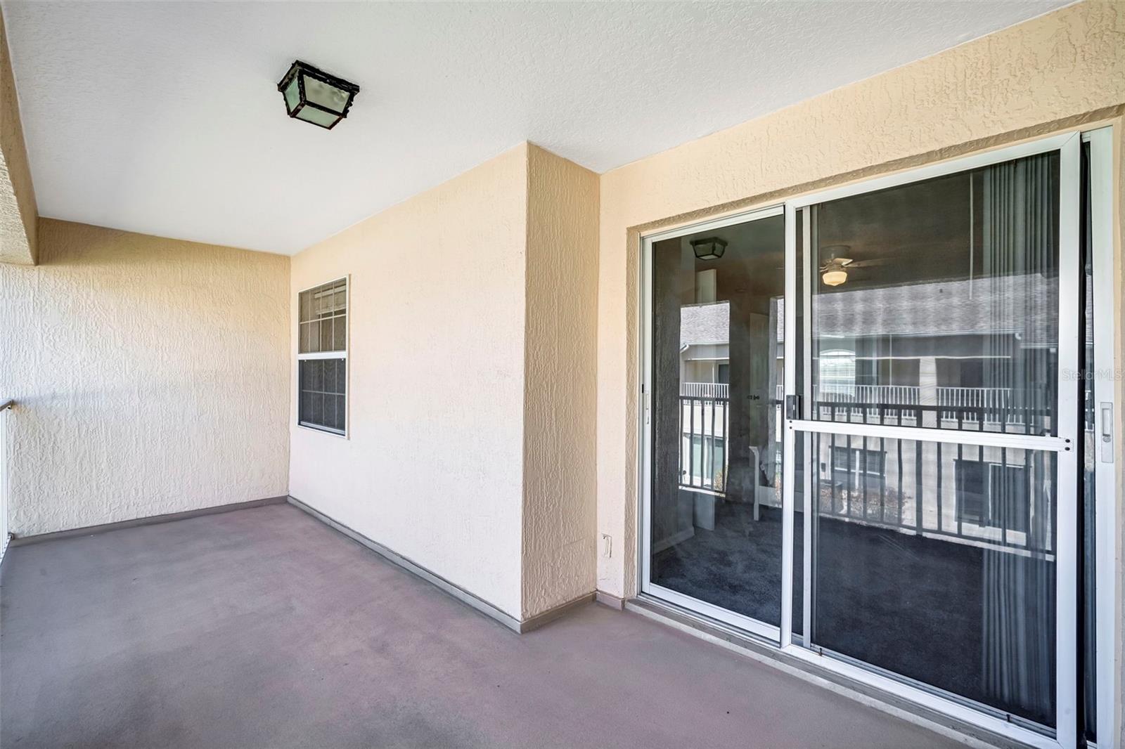 TOWNHOMES/VILLAS/SEA - Residential