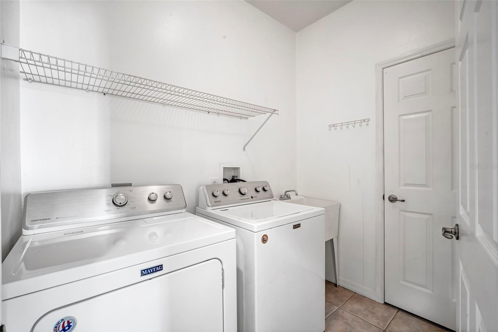 TOWNHOMES/VILLAS/SEA - Residential