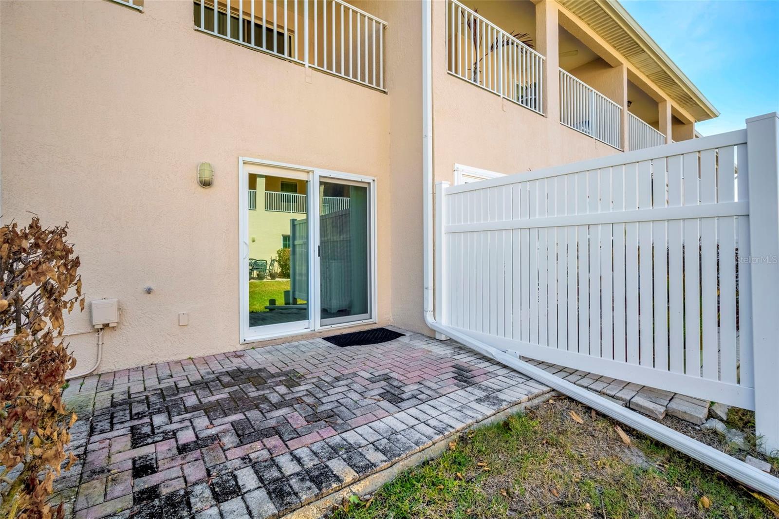 TOWNHOMES/VILLAS/SEA - Residential