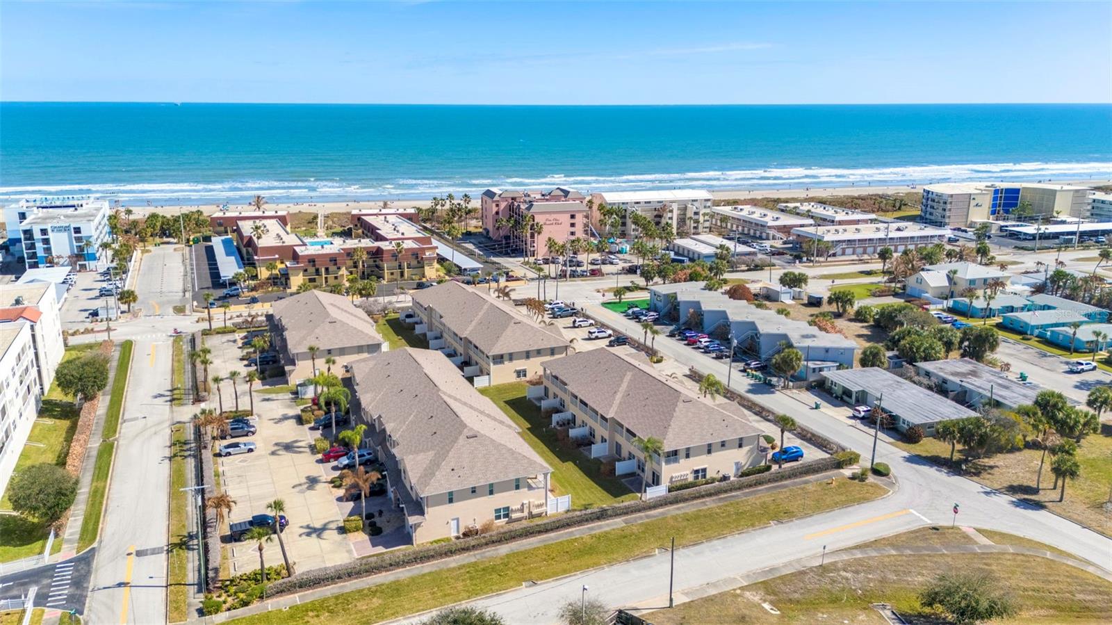 TOWNHOMES/VILLAS/SEA - Residential