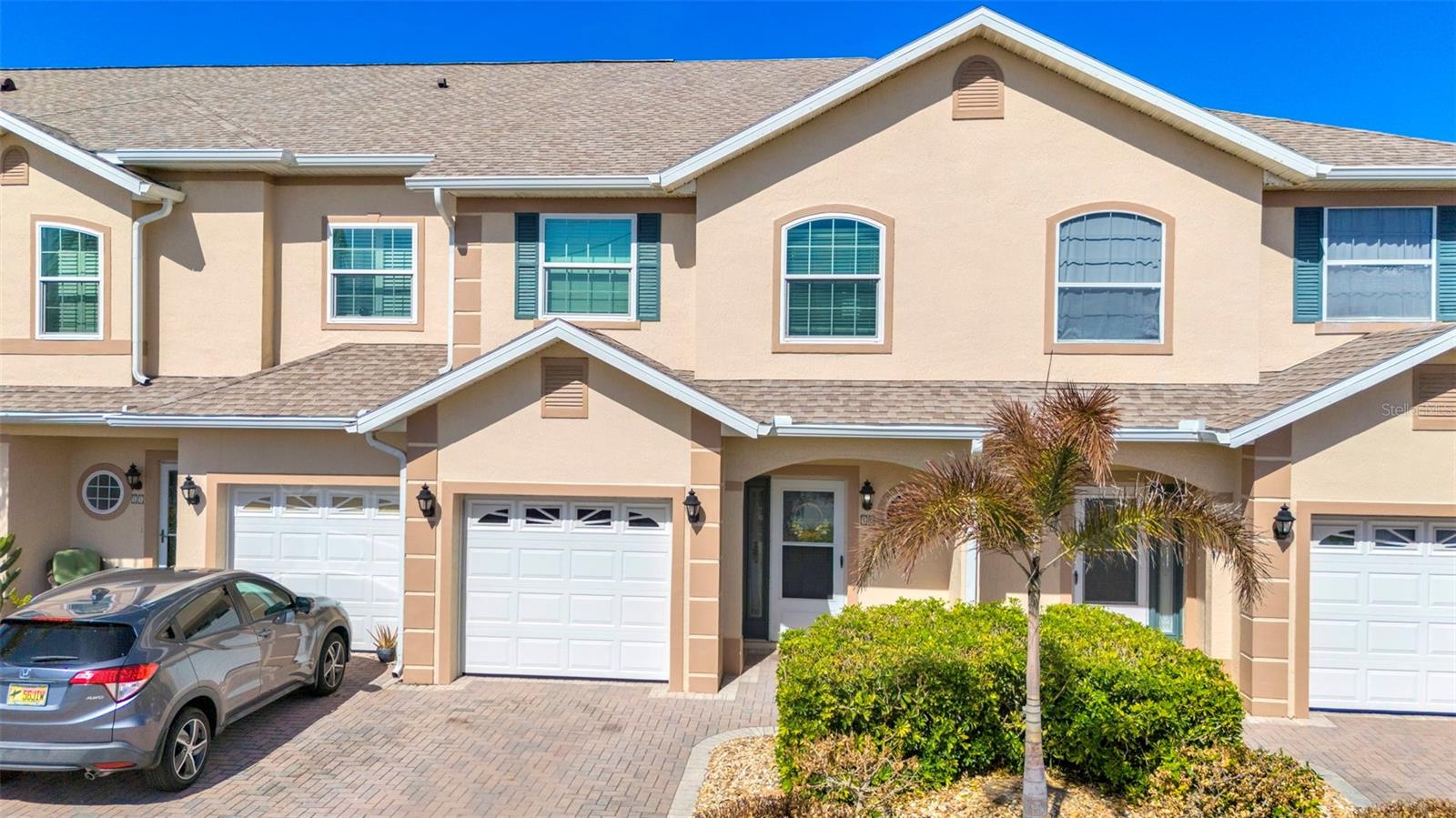 5201 OCEAN BEACH BOULEVARD 10