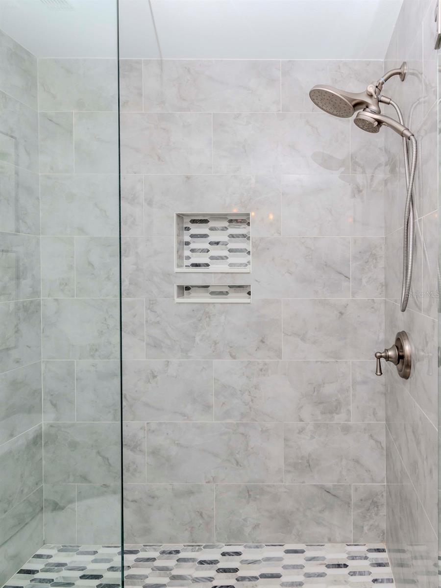 VISTA VERDE WEST - Residential