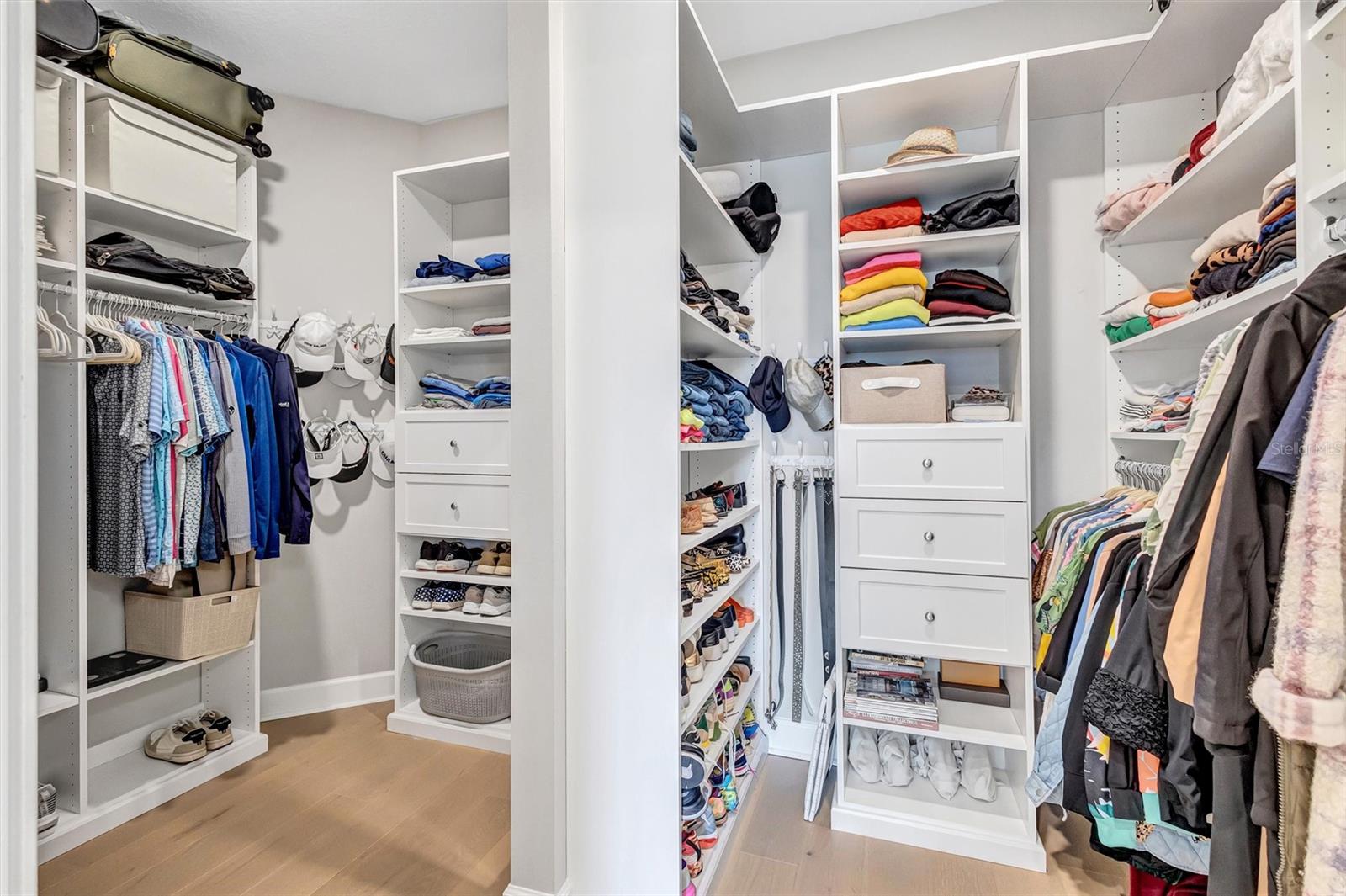 AZARIO ESPLANADE PH III SUBPH D - Residential