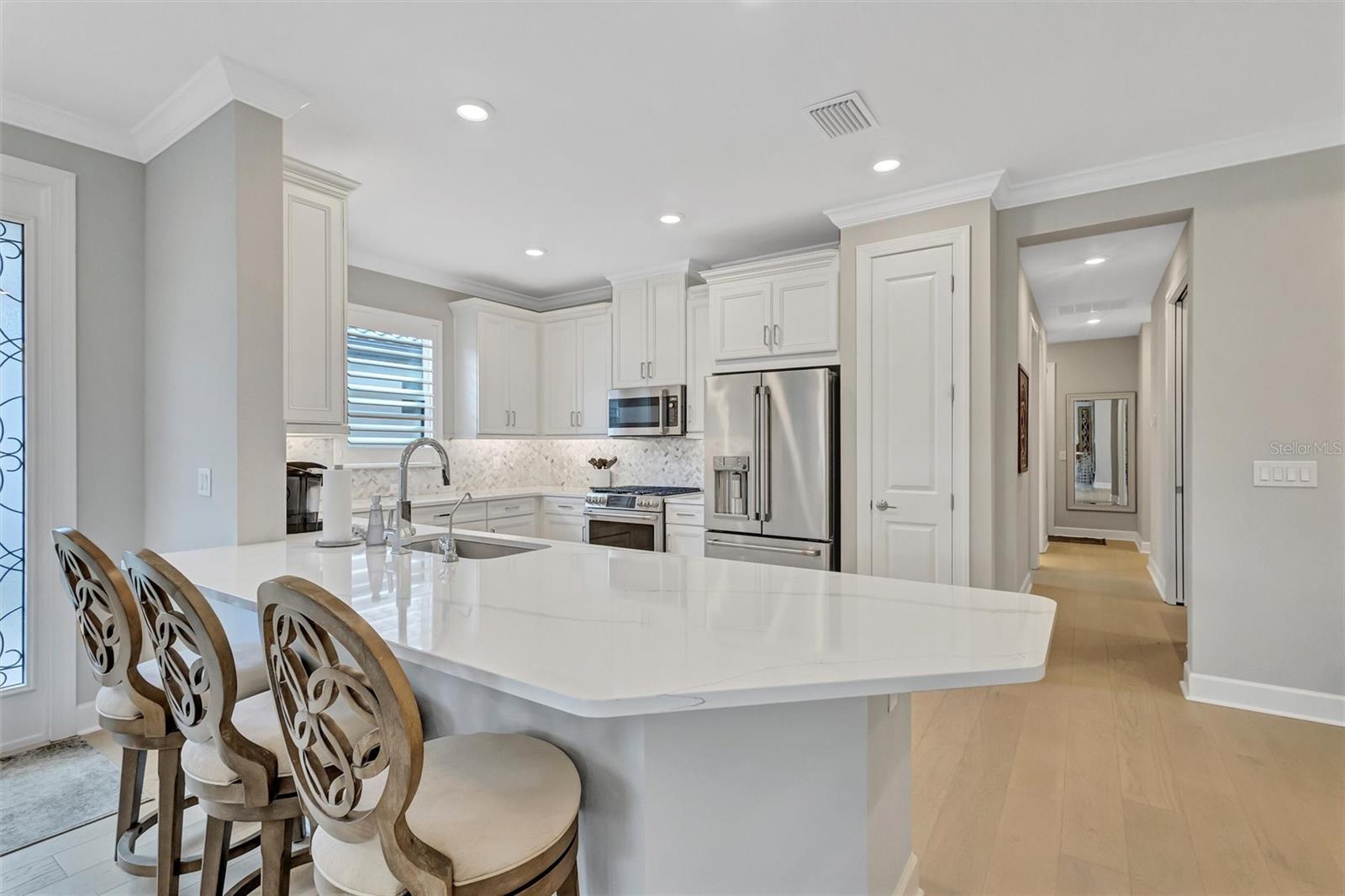 AZARIO ESPLANADE PH III SUBPH D - Residential