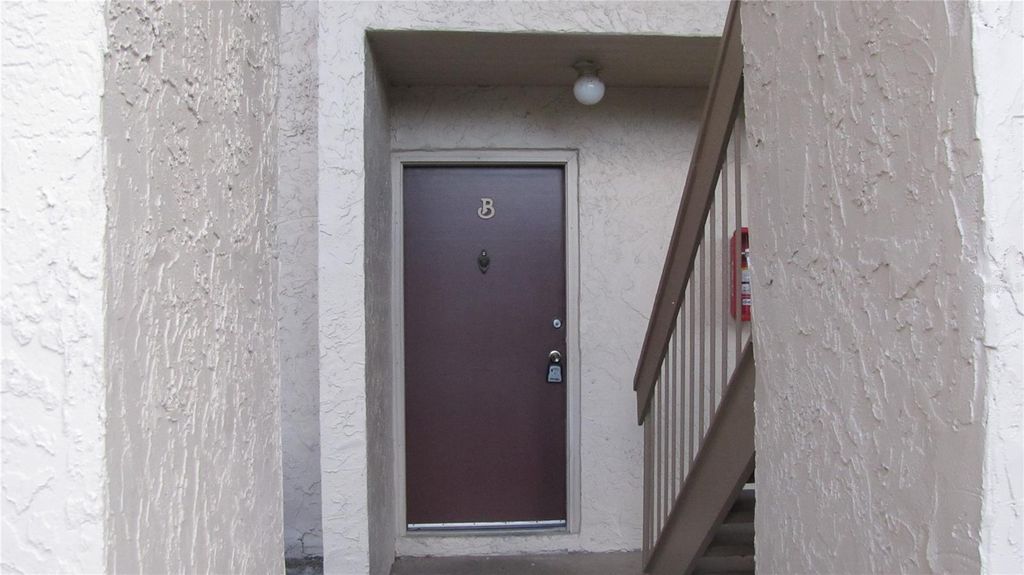 Photo of 7506 Needle Leaf Place #56, Tampa, FL 33617 (MLS # TB8500705)